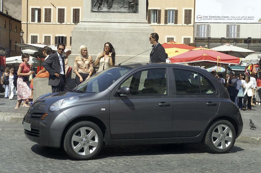  Nissan Micra 2005 года  (фото 5 из 21)